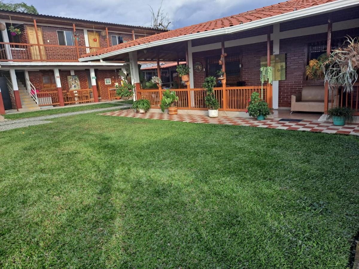 Finca Hotel La Melania Montenegro Ngoại thất bức ảnh